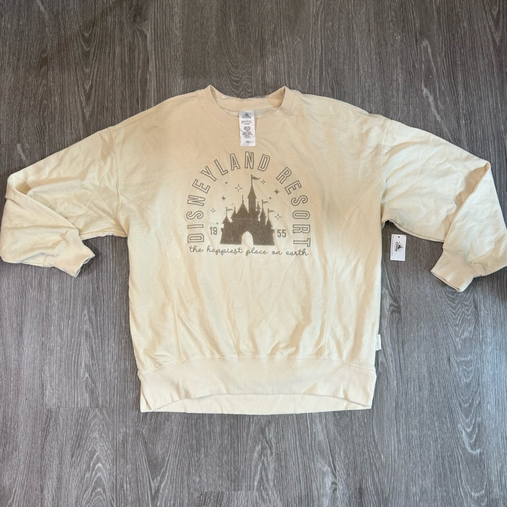 Disney Resorts Disneyland Happiest Place on Earth 1955 Castle Pullover NWT